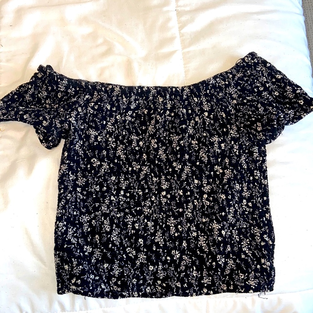 black over the shoulder cute top floral sequence